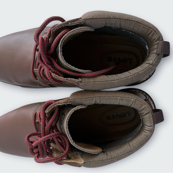 Levi's Men's Sutton Neo Leather Rugged Rubber Sole Boot Size 10.5 Dark Brown - Picture 8 of 9